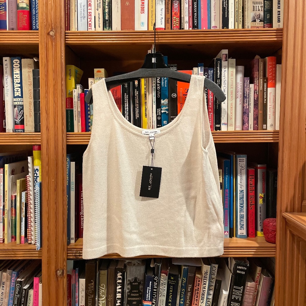 St John sleevless top
